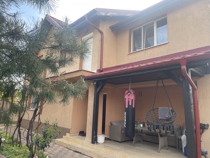 Chitila, str. Nicolae Balcescu 59,