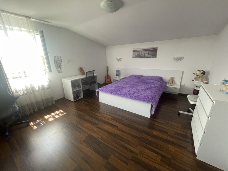 Chitila, str. Nicolae Balcescu 59,